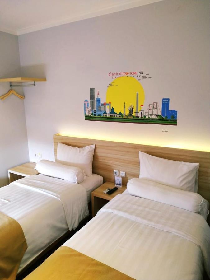 Central Front One Inn Jakarta Airport Rawabokor Dua Luaran gambar
